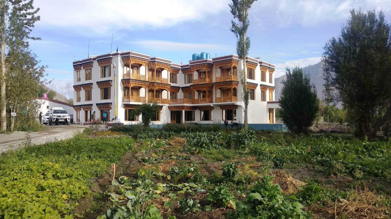 Hunder Residency Hotel Лех Екстериор снимка